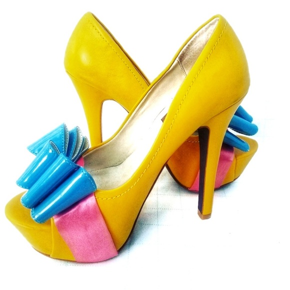 Mojo Moxy Shoes - MOJO MOXY Pinup style Leather Platform Mary Janes